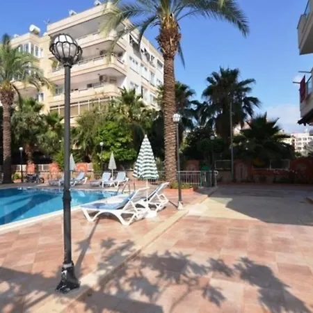 Alanya Oba Plajlar Karsisi Havuzlu Daire Apartament *